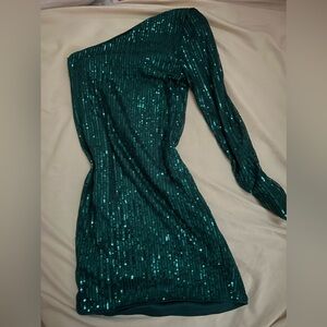 Green sparkle cocktail dress